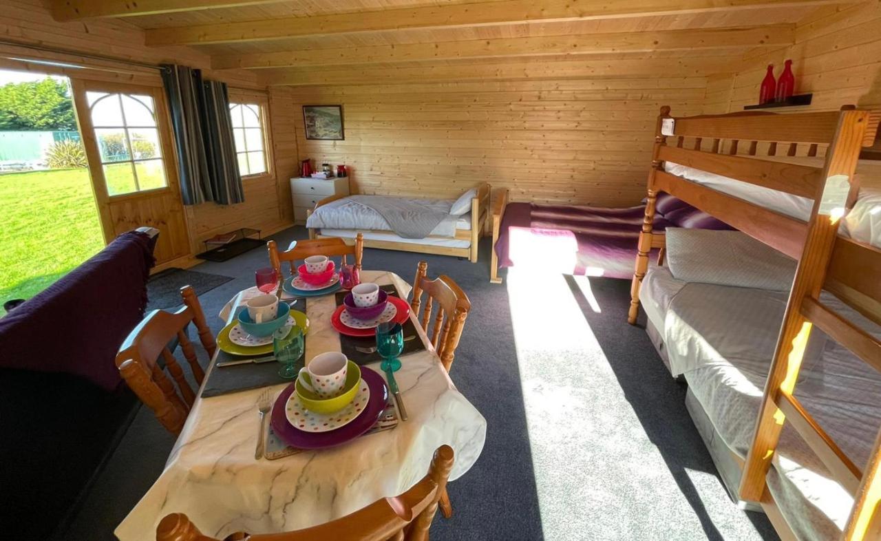 מלון וויידברידג' Coutts Glamping מראה חיצוני תמונה