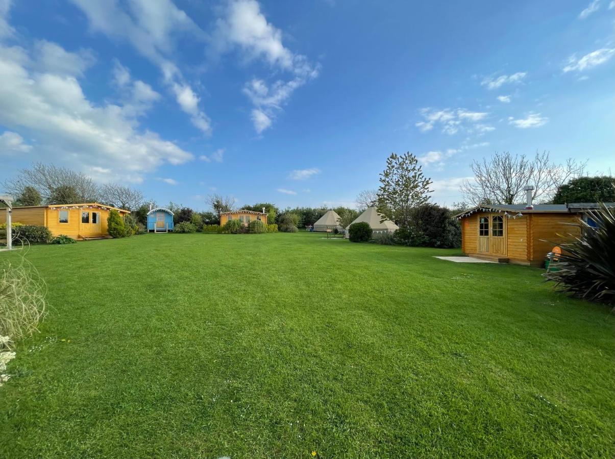מלון וויידברידג' Coutts Glamping מראה חיצוני תמונה