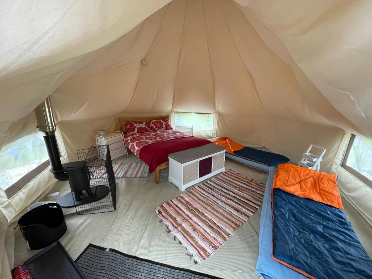 מלון וויידברידג' Coutts Glamping מראה חיצוני תמונה